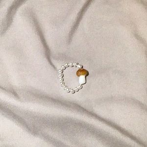 Mushroom pearl ring